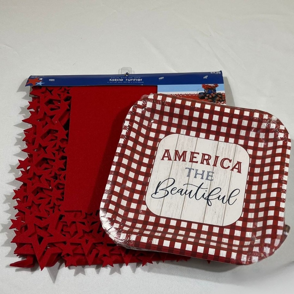 Patriotic 4th of July Table Runner & Plates Set Red Gingham American Picnic BBQ